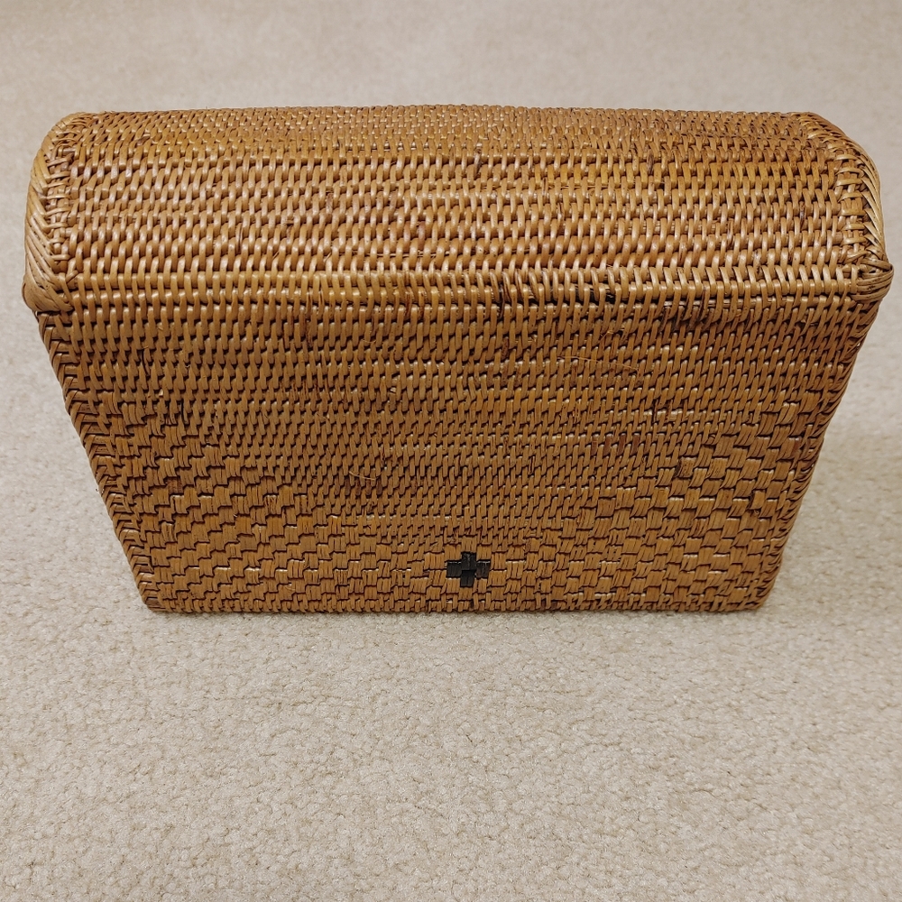 Handmade Straw Rattan Bag with Strap - OS - Picture 5 of 11